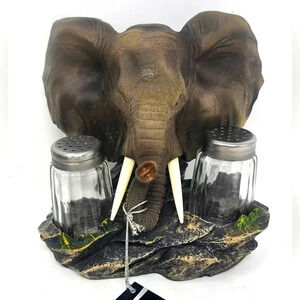 DWK Corp Vintage LMTD Edition Poly Resin Hand Painted Elephant Salt & Pepper Set